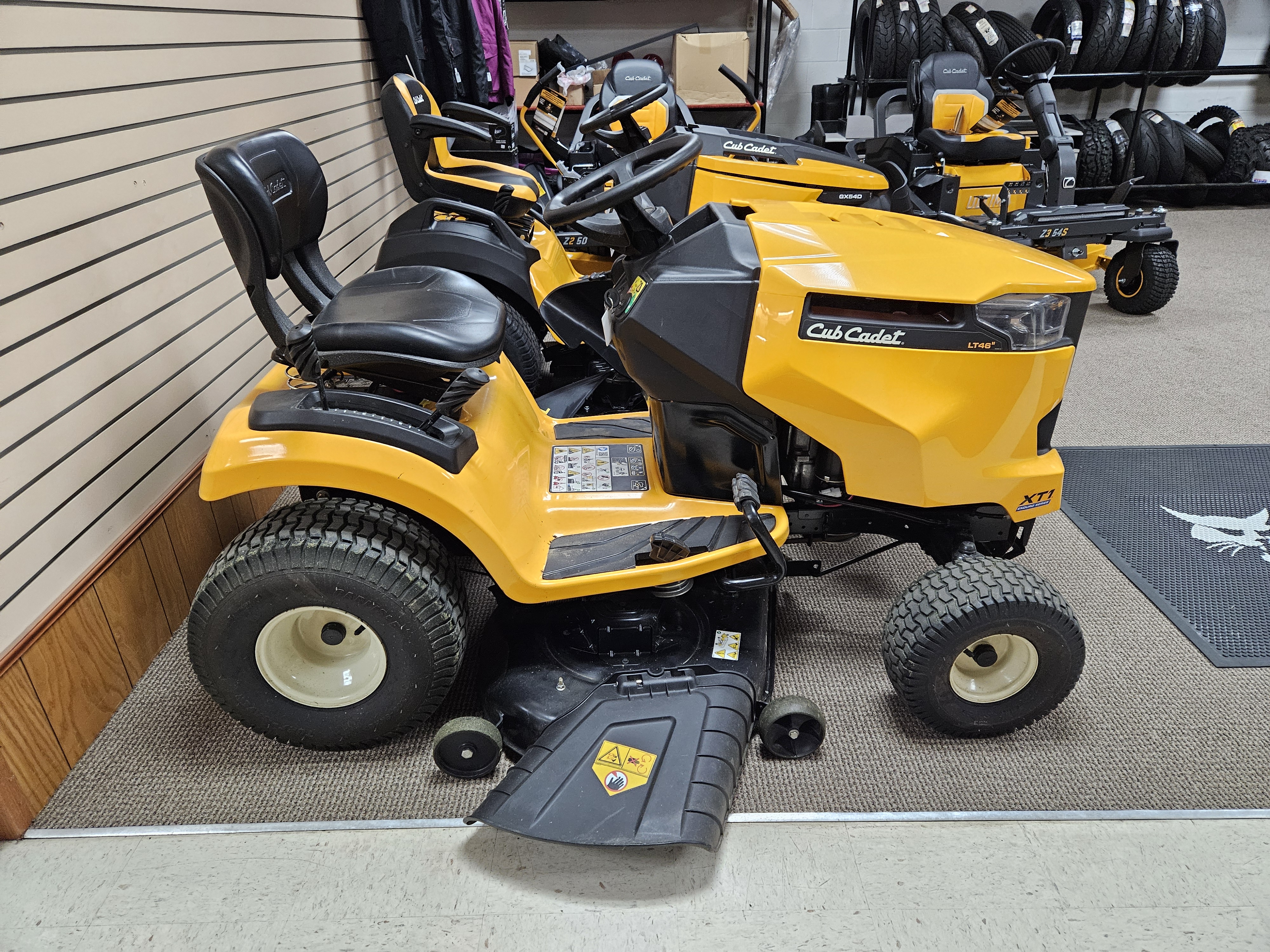 2020 Cub Cadet Lawn & Garden Tractors Lawn Mower