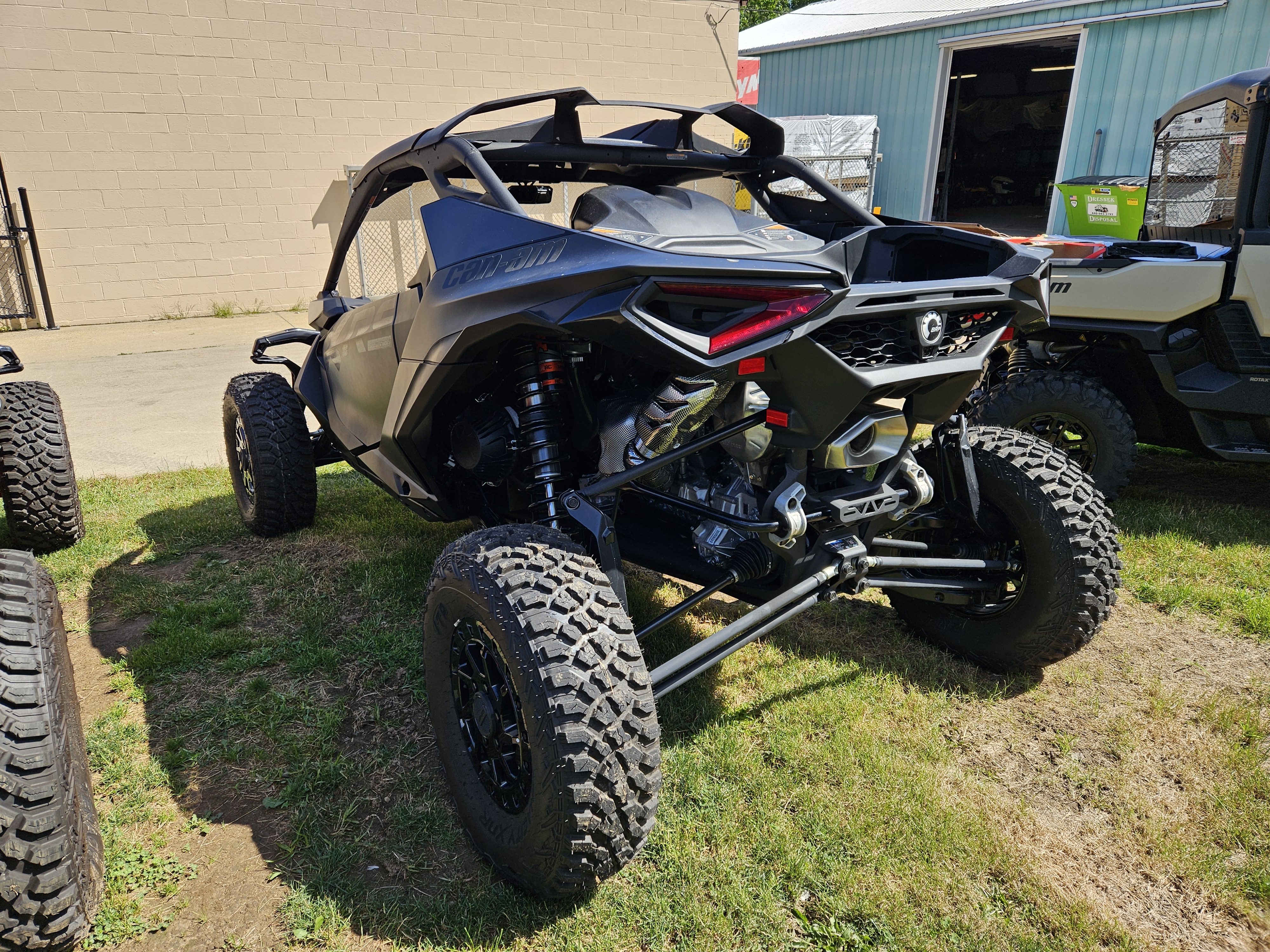 2026 Can-Am Maverick R X RS 999T DCT Side x Side
