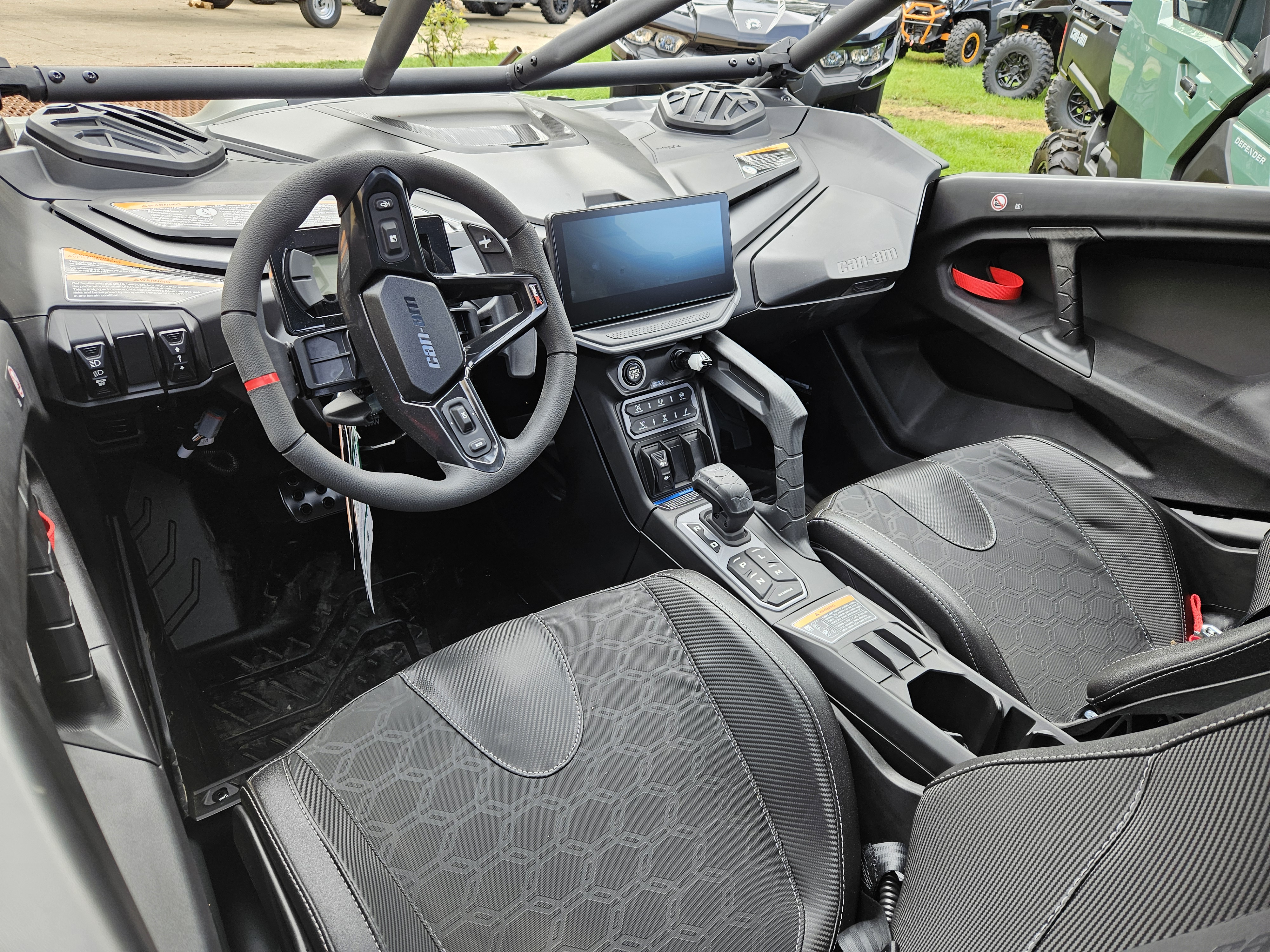 2026 Can-Am Maverick R X rc Side x Side