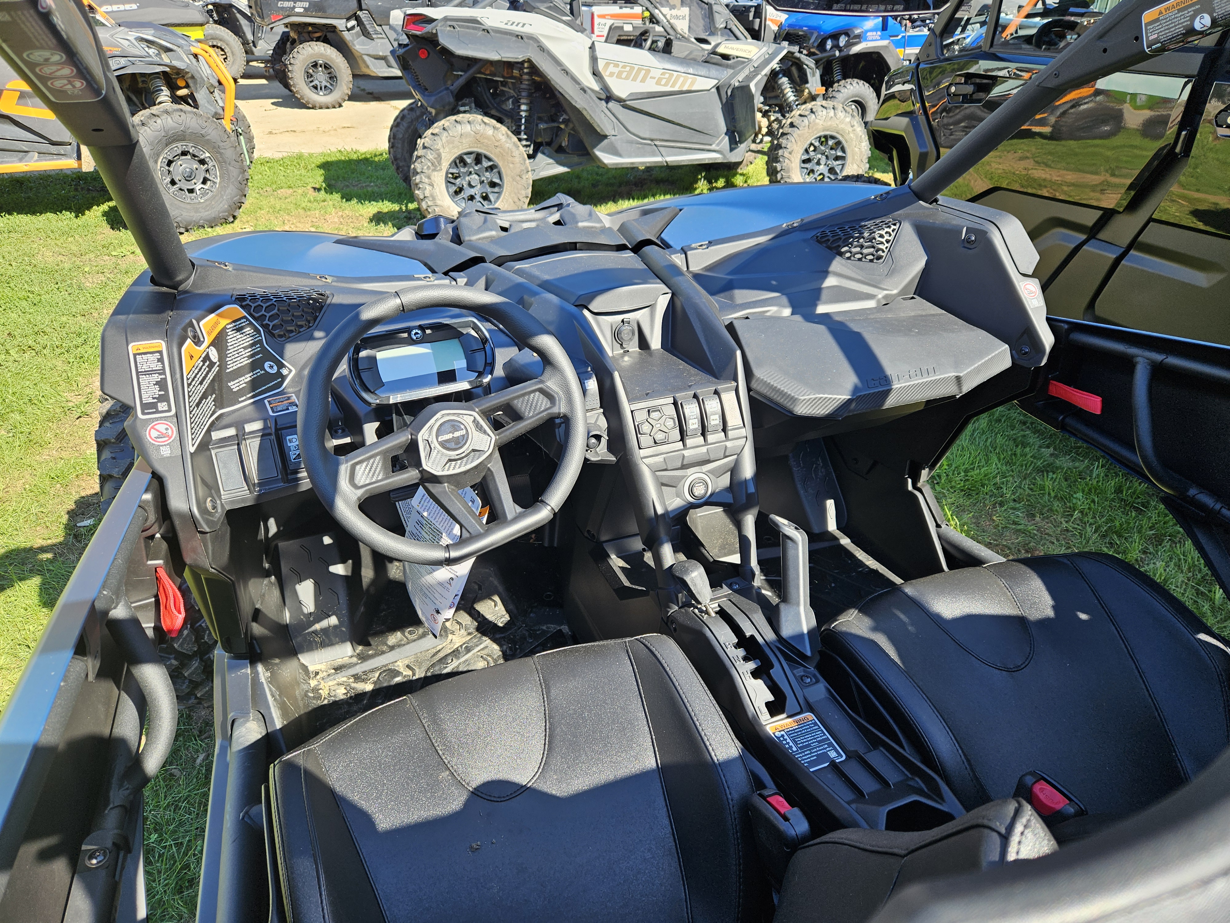 2026 Can-Am Maverick X3 RS Turbo Side x Side