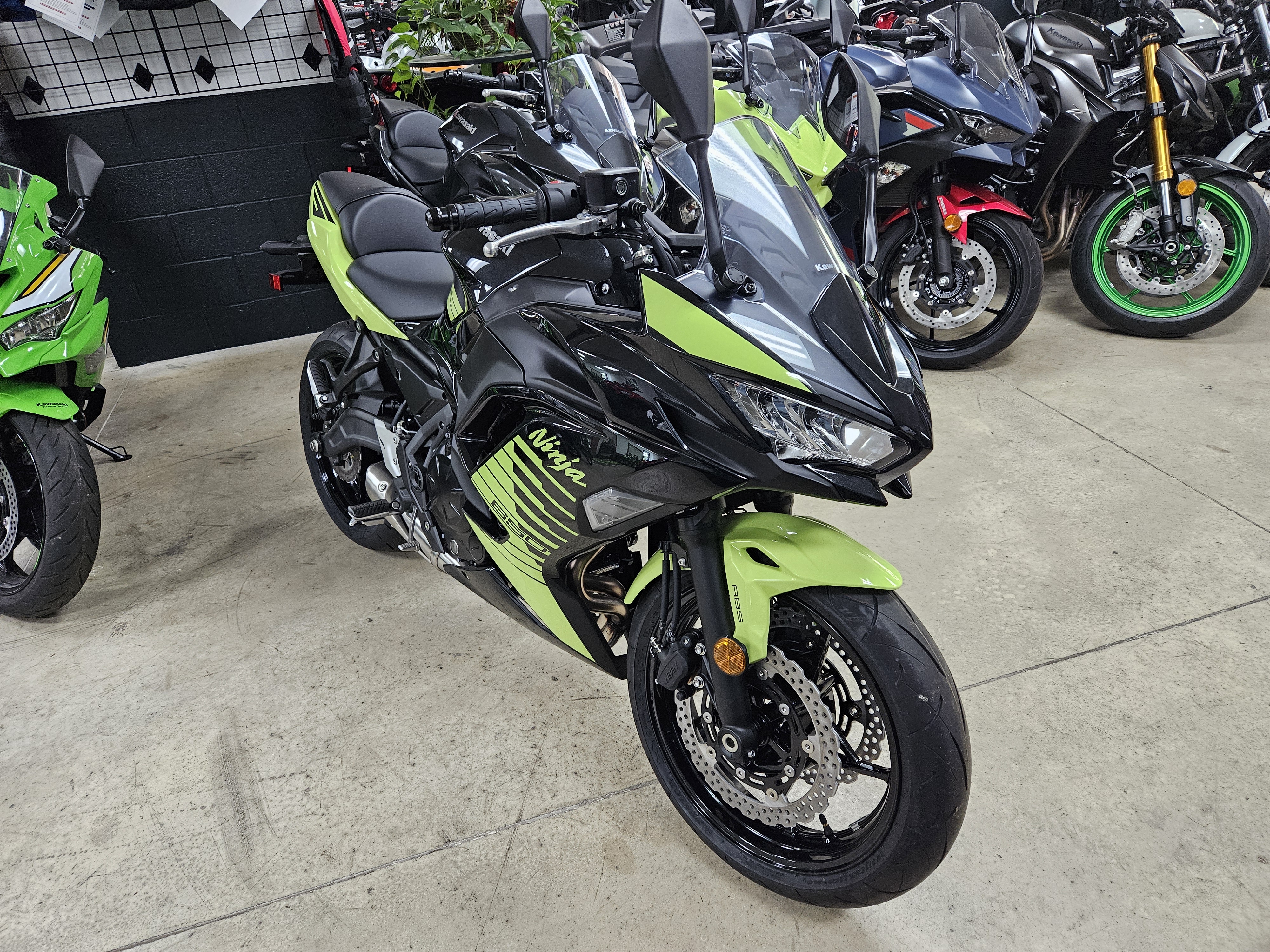2026 Kawasaki Ninja 650 ABS Motorcycle
