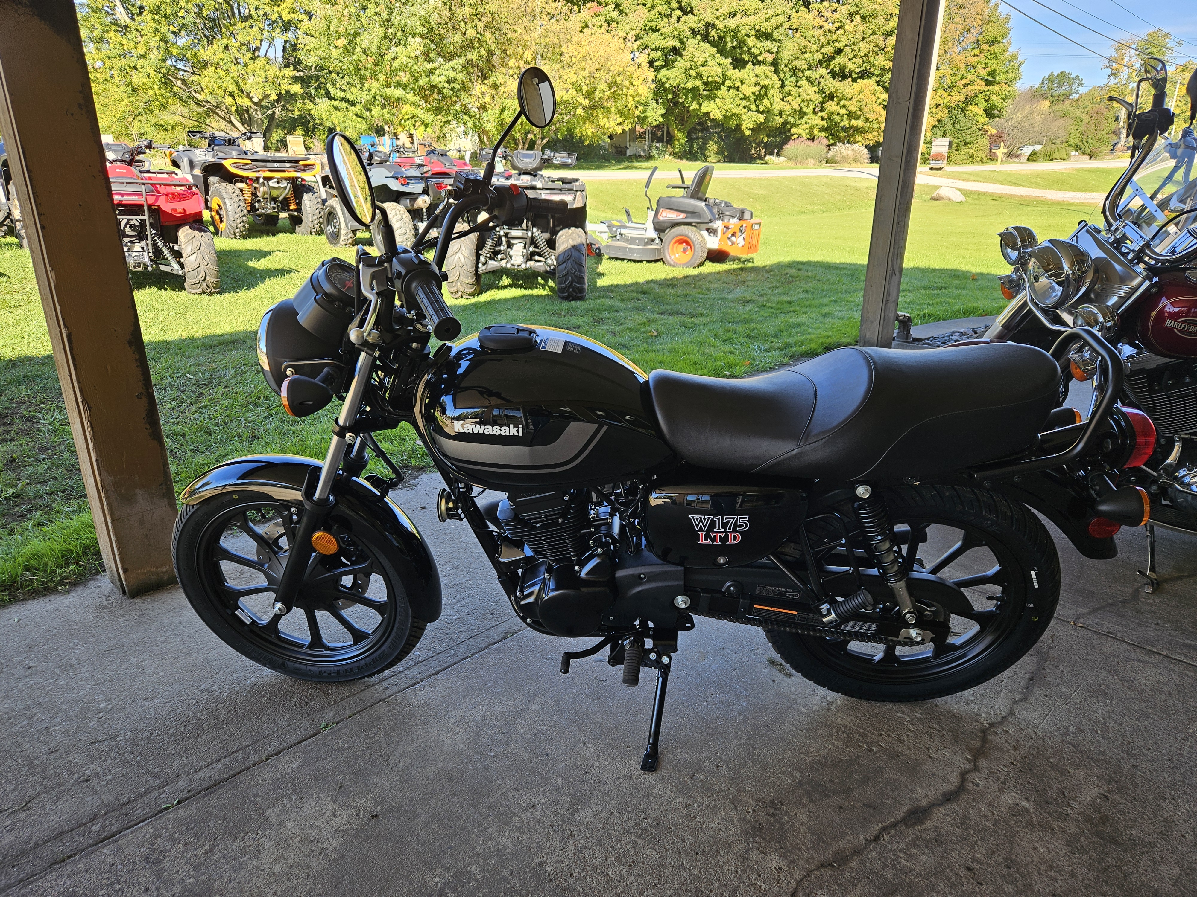 2026 Kawasaki W175 LTD Motorcycle